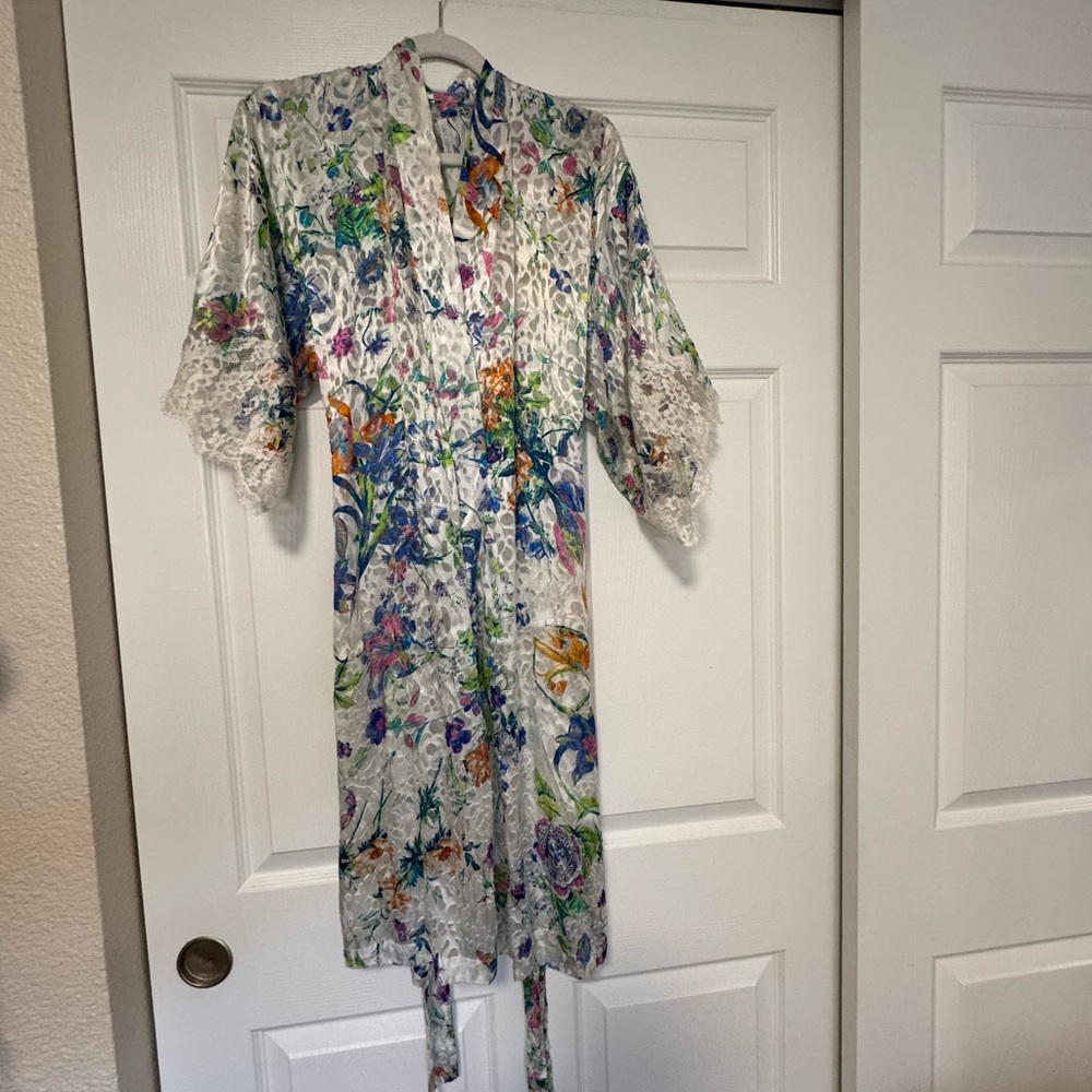 Lise Charmel Paris Silk Floral Robe- Lace Trim Luxury French Designer